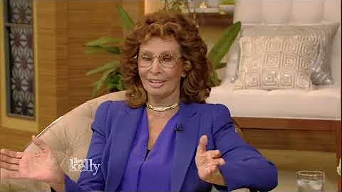 Sophia Loren and the Original Side-Eye