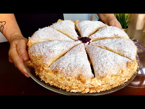 Video: Millefoglie Con Frutti Di Bosco E Crema Pasticcera