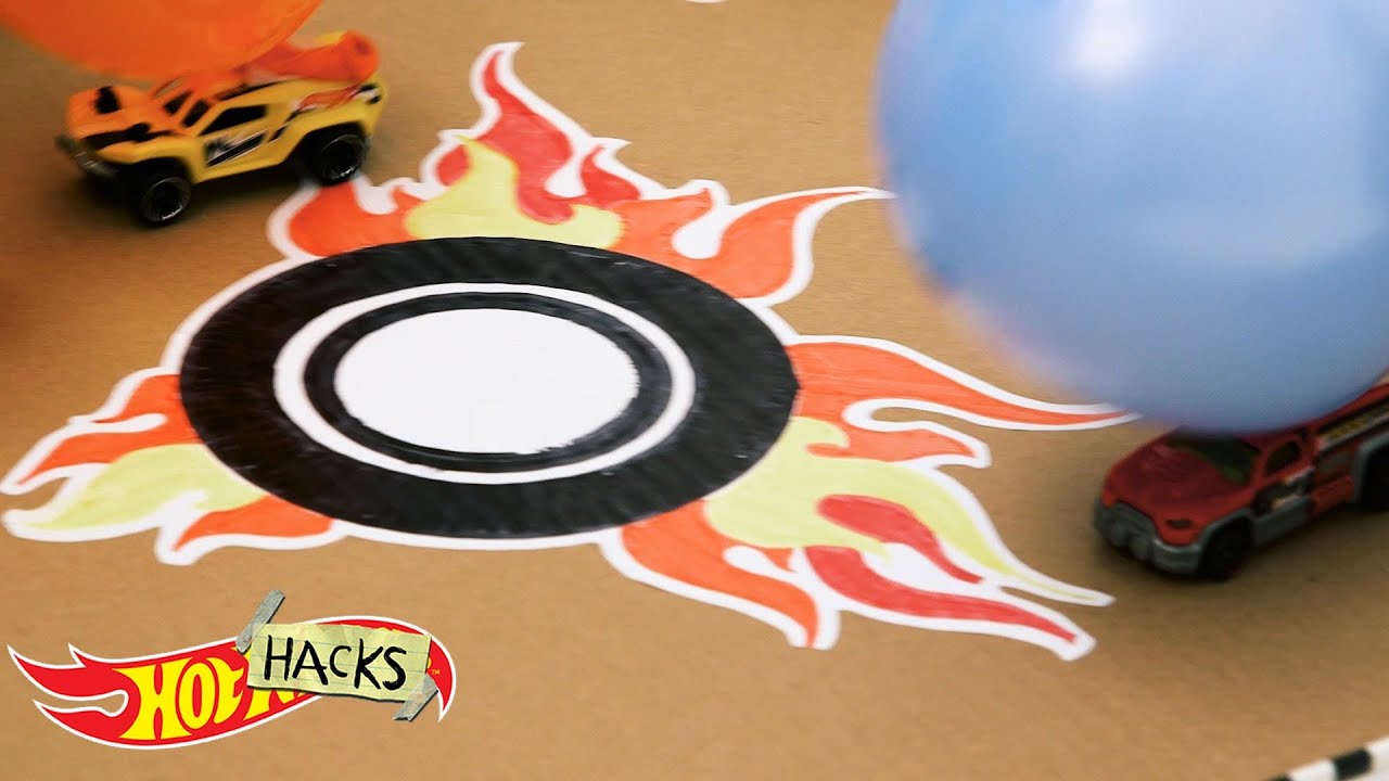Choque con globos | Hot Hacks | @Hot Wheels