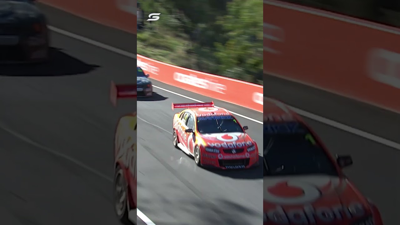 A classic red versus blue battle on The Mountain ⚔️ 