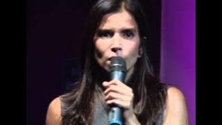 Y el cambio comienza en nuestros niños | Patricia Velásquez | TEDxTepuy