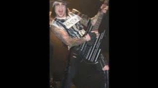 Avenged Sevenfold - Trashed And Scattered