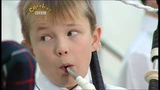 Take A Bow - Piping Hot In Edinburgh 2007