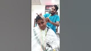 NGERI..!! Tukang cukur di MAKKAH. Botak 2 menit selesai