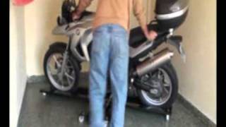 Dispositivo para aparcamiento motos