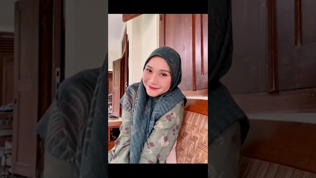 Zaskia Adya Mecca Live Stream, March 4, 2021
