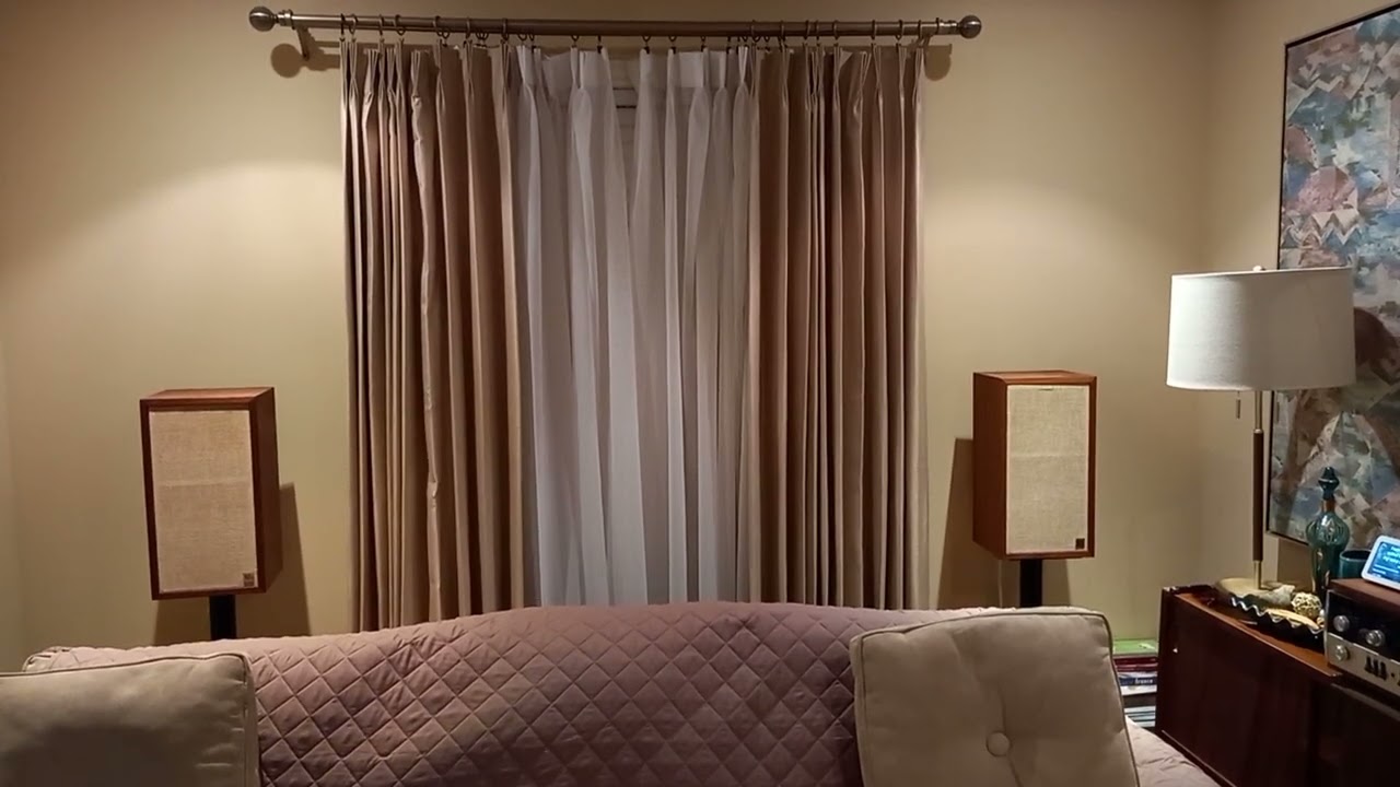 AR 4x (Acoustic Research) speakers + McIntosh MA5100 + Amazon music on Echo