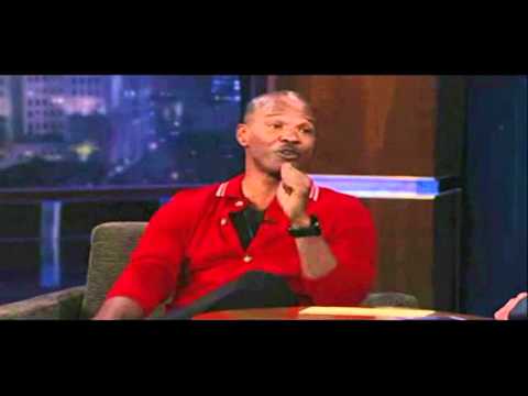 Jamie Foxx Does Mo’Nique Impression