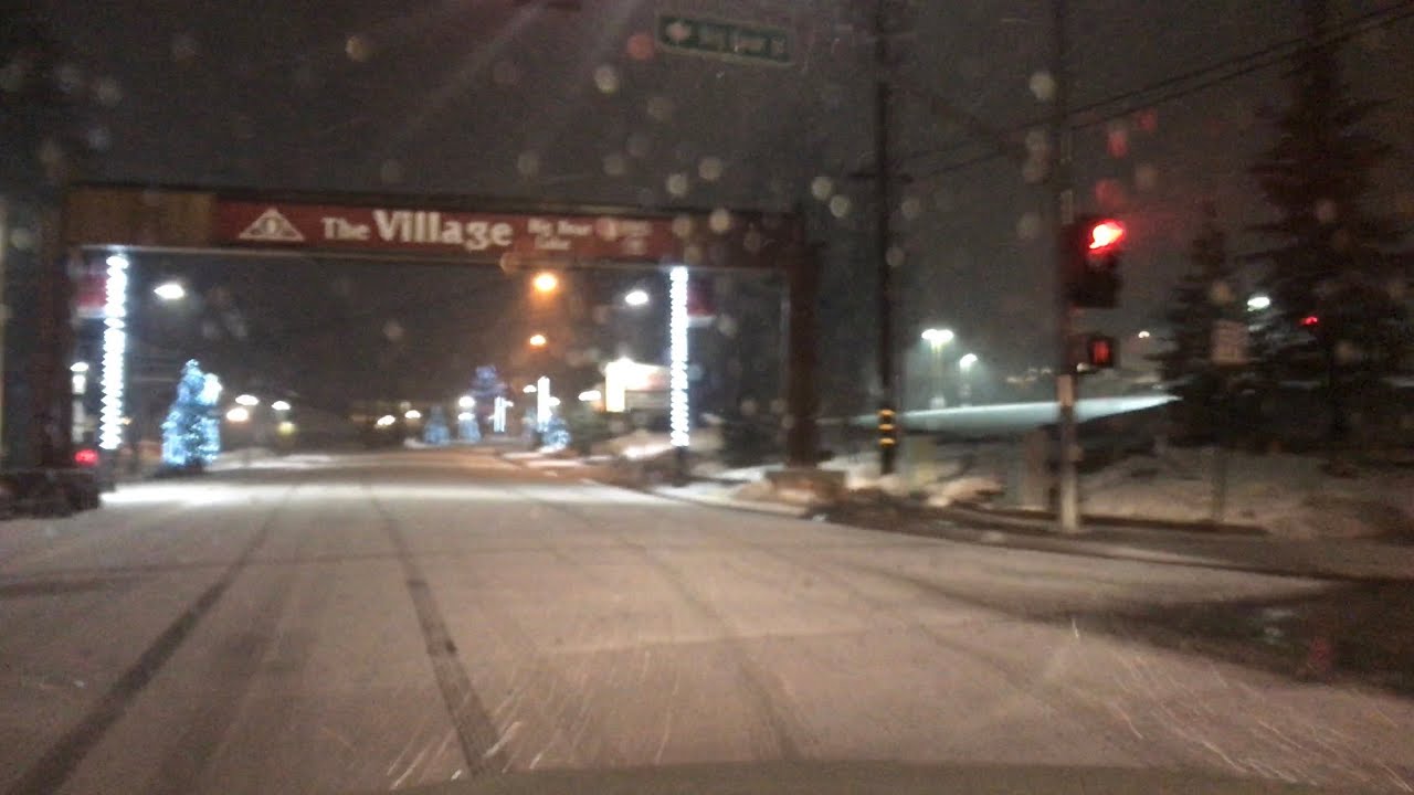 Big Bear Snow!! Finally snowing in Big Bear Lake, CA. It is 720 P.M