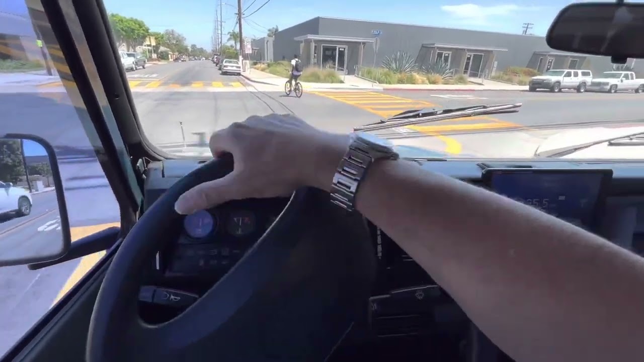 1993 Land Rover Defender 110 200TDI Video