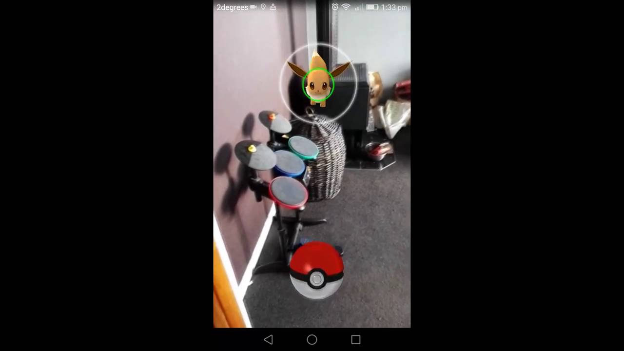 POKEMON GO NZ DAY ONE RELEASE GAMEPLAY   CAPTURING AN EEVEE   NEW ZEALAND FIRST LOOK!