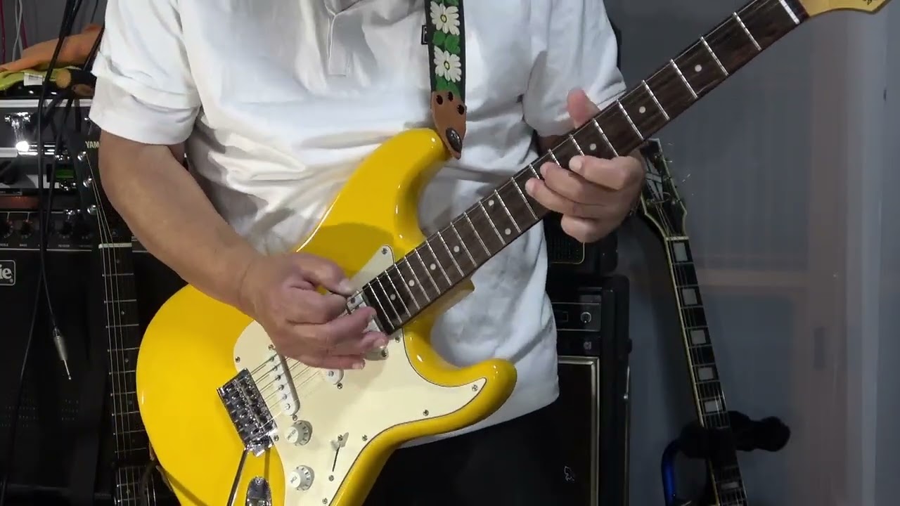 kissy's Guitar Collections】見た目も鮮やか！K-Garage Yellow