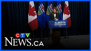 Smith defending referendum question