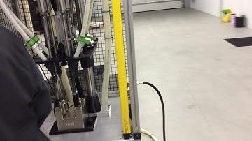 Multi-Spindle Screw Driving Machine