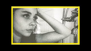 Sarah Hyland Strips Down in the Bathtub for Raw Black-and-White Photo Shoot
