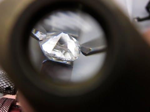 Video: How To Cut A Diamond