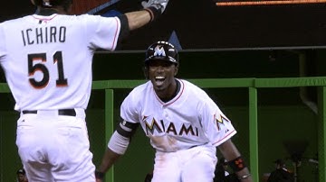 PHI@MIA: Gordon makes catch, then wins it in 11th