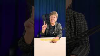 Cuckold күйеуі sexwife оған спермы тамақтандырады