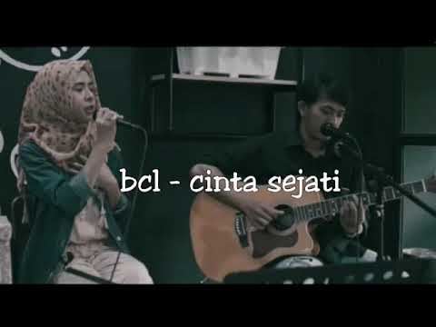 BCL - CINTA SEJATI ost habibi dan ainun (cover fanisa amalia) BCL - CINTA SEJATI ost habibi dan ainun (cover fanisa amalia)