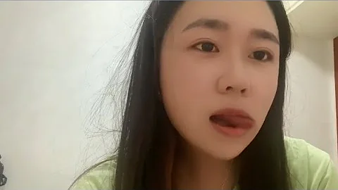 3亿中国女人成中共产物！男人哭泣老婆卖身！未来中国不再有婚姻？ - 天天要闻