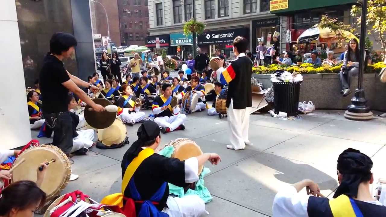 Samul Nori Korean Street Fair Music 10/05/13