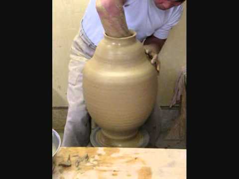 Kim kyungduk Pottery Demo of korea is traditional