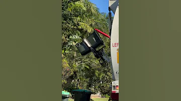 Satisfying Garbage Collection With 3058 Garbagetruck Satisfying Sunnyday Wastebin 