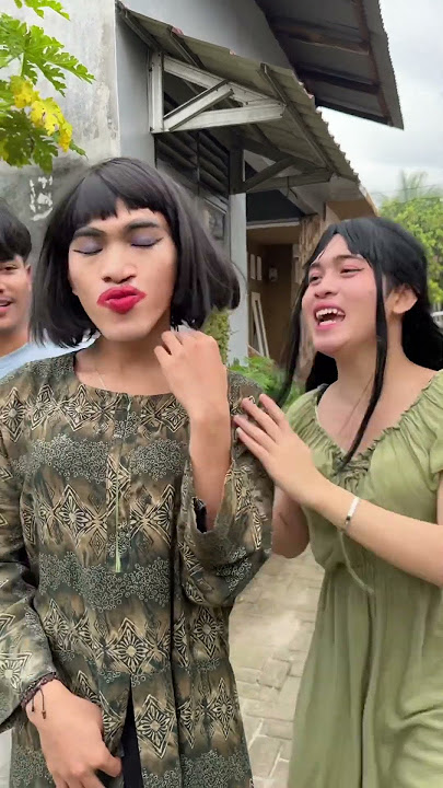 Prily was tricked by Lilis and Roy to make her laugh #funny #comedy #dusunlantam #lantamchannelof...