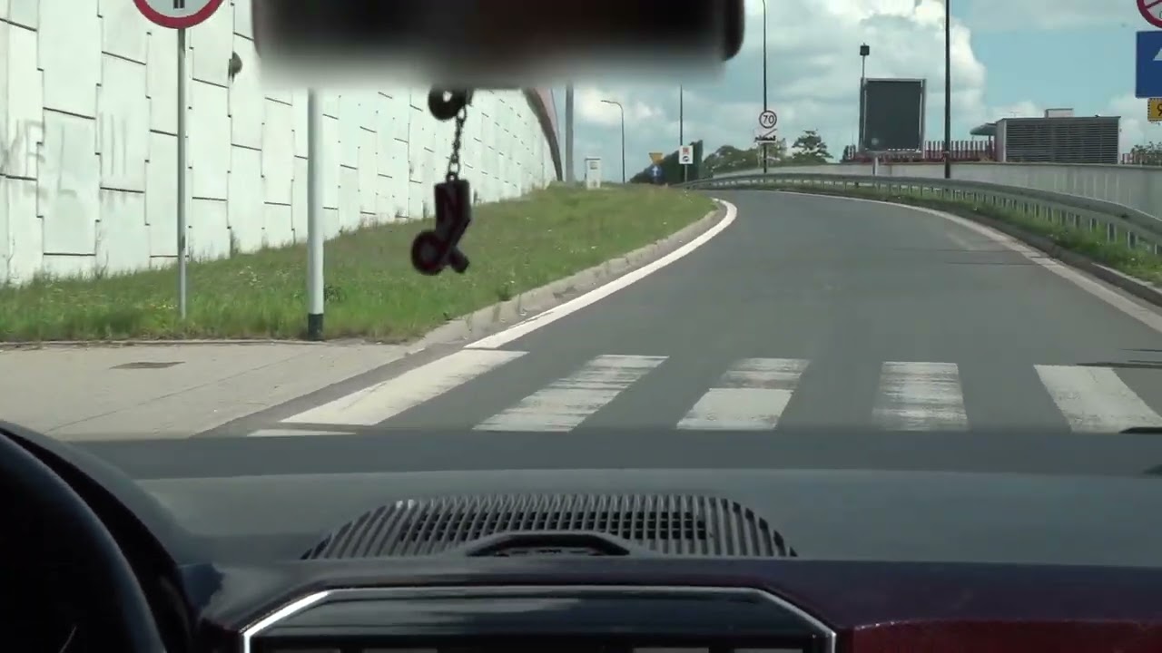 Dojazd do parkingu NIO-PIB Gliwice od strony ul. Wybrzeże Armii Krajowej