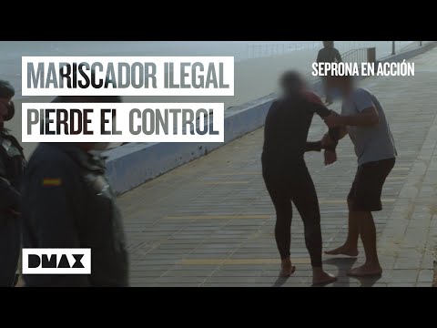 Los agentes del Seprona se enfrentan a dos mariscadores fuera de sí | Seprona en acción