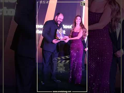 مفاجأة المهرجان مي سليم بتكرم محمد ممدوح في الغردقة