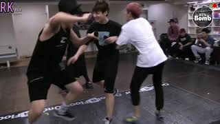 [INDO SUB] [BANGTAN BOMB] Attack on BTS at dance practice