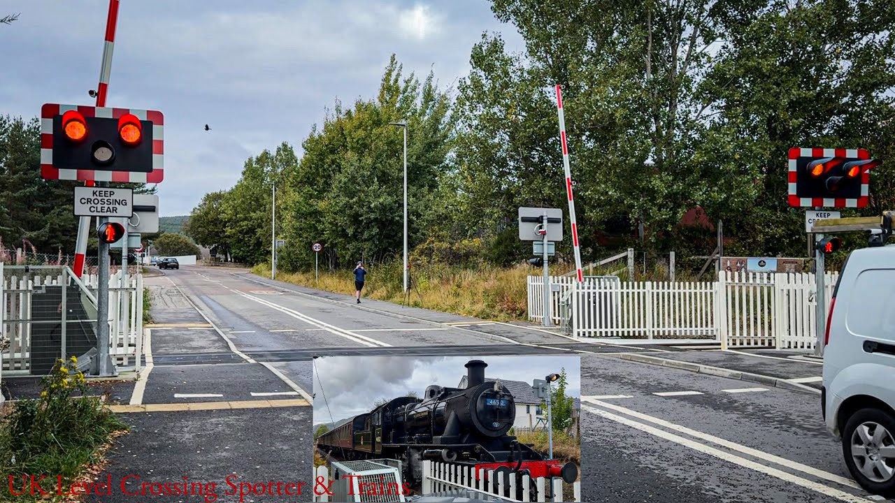 Dalfaber Level Crossing, Highland