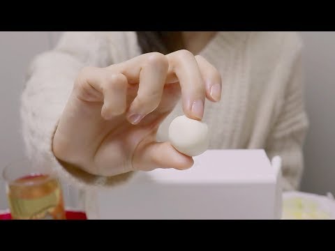 [ASMR] 囁きながら、マシュマロを食べる #5 Marshmallow Eating Sounds, Whispering