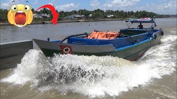 Vượt cống ngược dòng chảy mạnh sà lan tăng tốc khủng.!