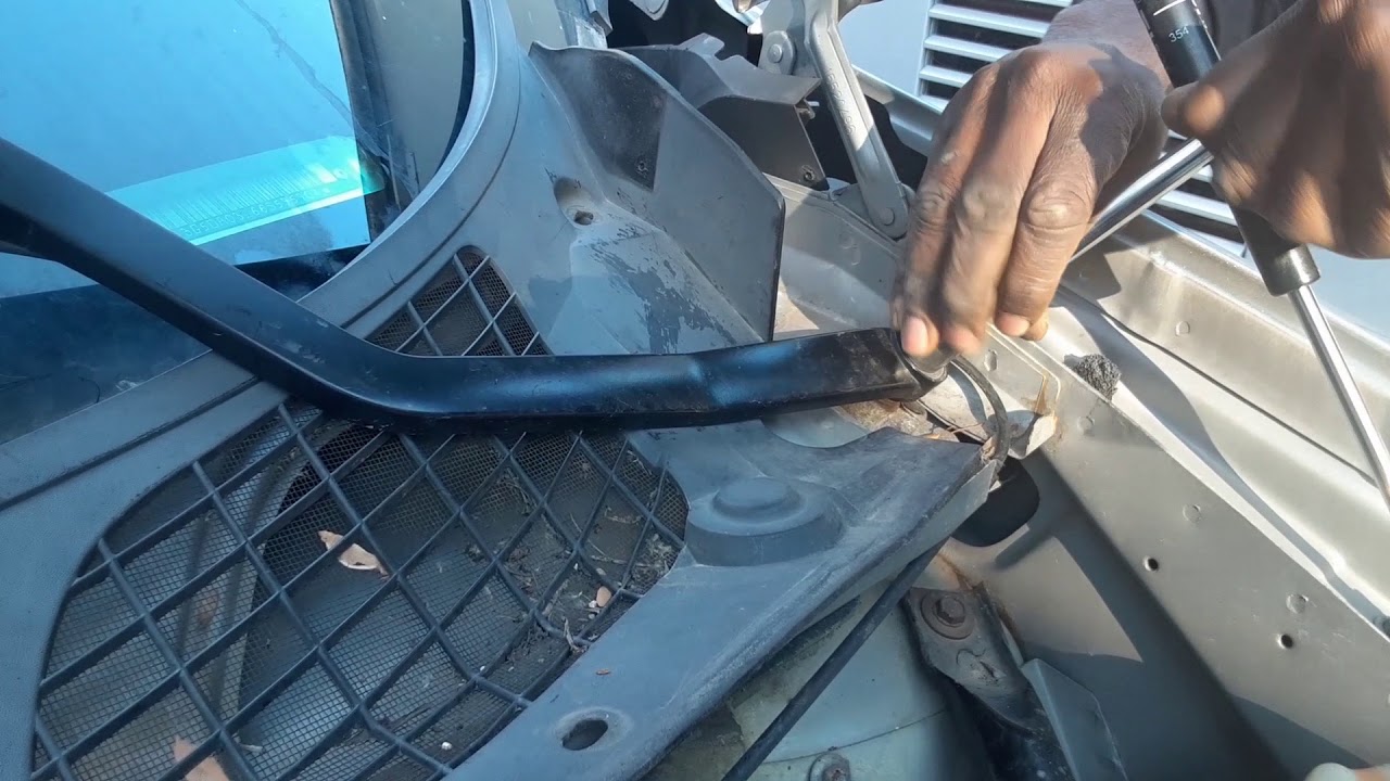 How To Replace Passengers Front Strut On A Buick Rendevous YouTube