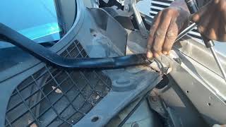 How To Replace Passengers Front Strut On A Buick Rendevous