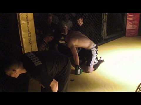 Cage Wars 8 - Sterling Mosher vs Matt Franzese