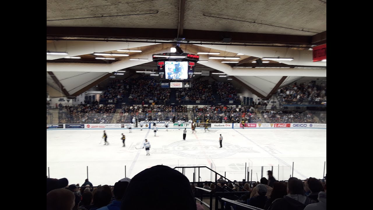 Harold Alfond Sports Arena – Maine Black Bears