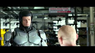 Robocop - Featurette Suit Up