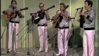 Video thumbnail of ""Els Parranders de Menorca"  "El meu avi"  (amb la lletra i els acords per a guitarra)"