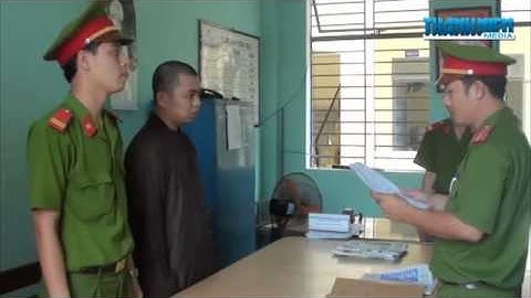 Bắt Khẩn Cấp Nhà Sư Đánh Bạc Ở Chùa