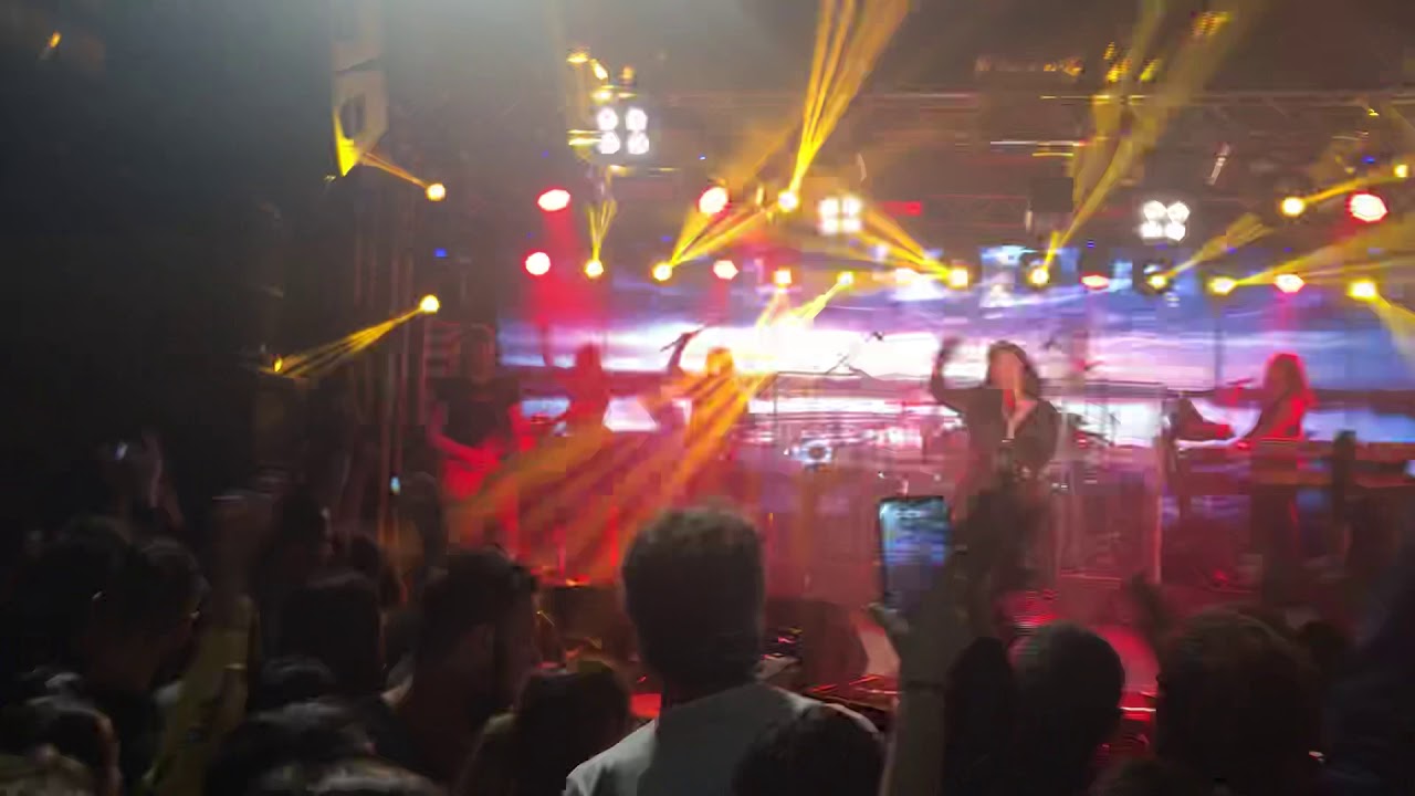 Şebnem Ferah - Mayın Tarlası (Ooze Venue)