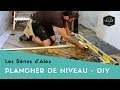 Alex met son plancher de niveau et installe un sousplancher