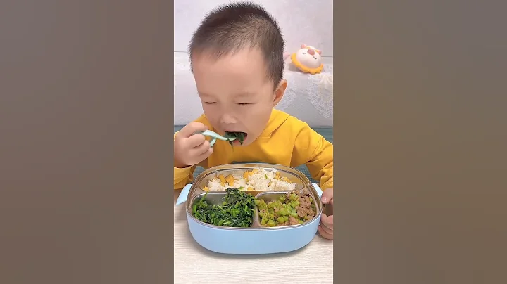 Baby eating asmr 🤤 #shorts #babyeating #eatingasmr