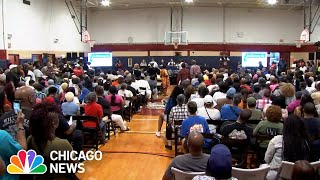 Chicago migrants: Chicago residents sound off against plan to house migrants at Amundsen Park