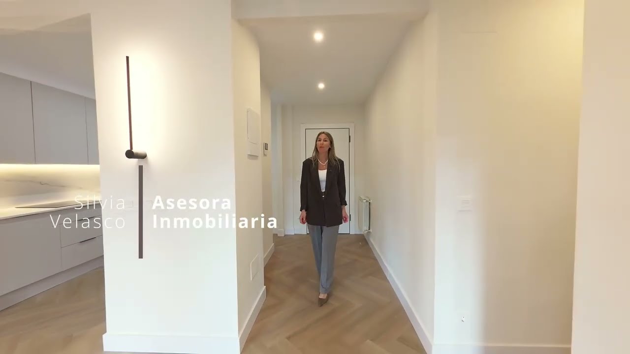 Piso en Venta en Calle Quirinal, Avilés