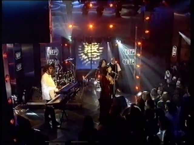 Mary Kiani - I Give It All To You - Top Of The Pops - Thursday 21st December 1995 class=