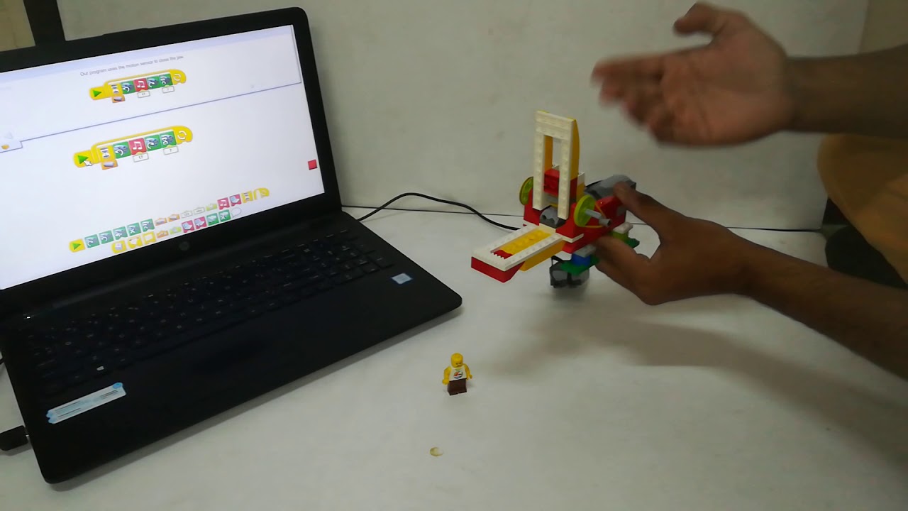 Hungry Alligator- LEGO