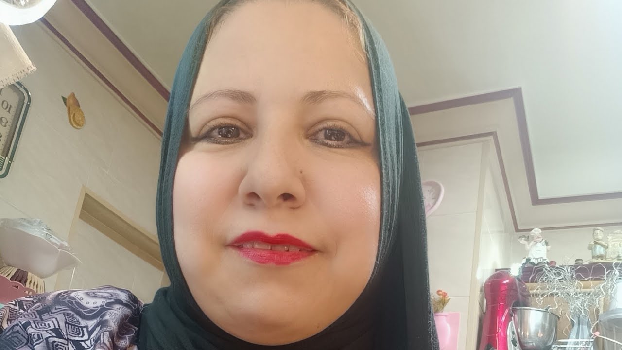 كلمة لمتبعيني اسفه جدا علي تاخيري